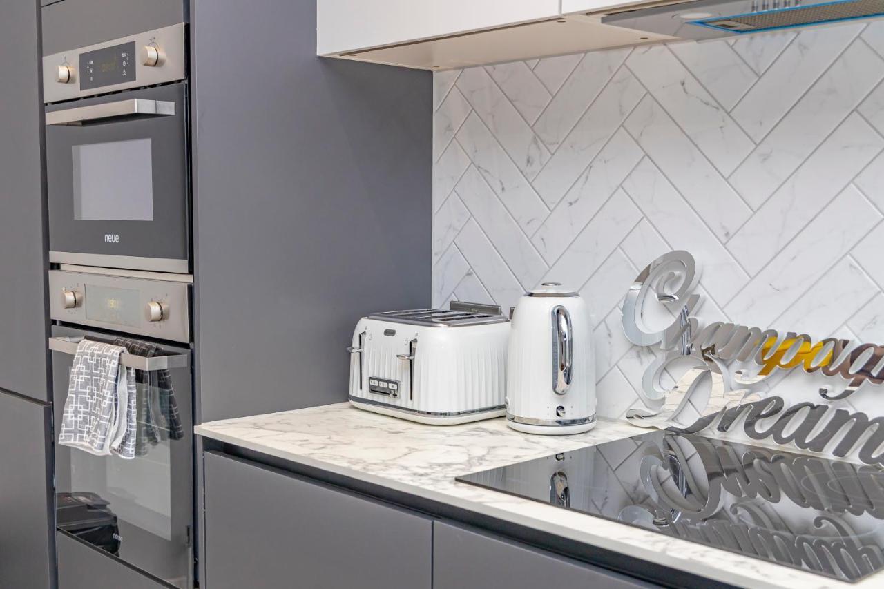 Flash Sales Offer - Any Week Day No Minimum Night Restrictions Brighton City Centre Seafront 1 Bedroom Flat Bn133Duk02 Екстер'єр фото