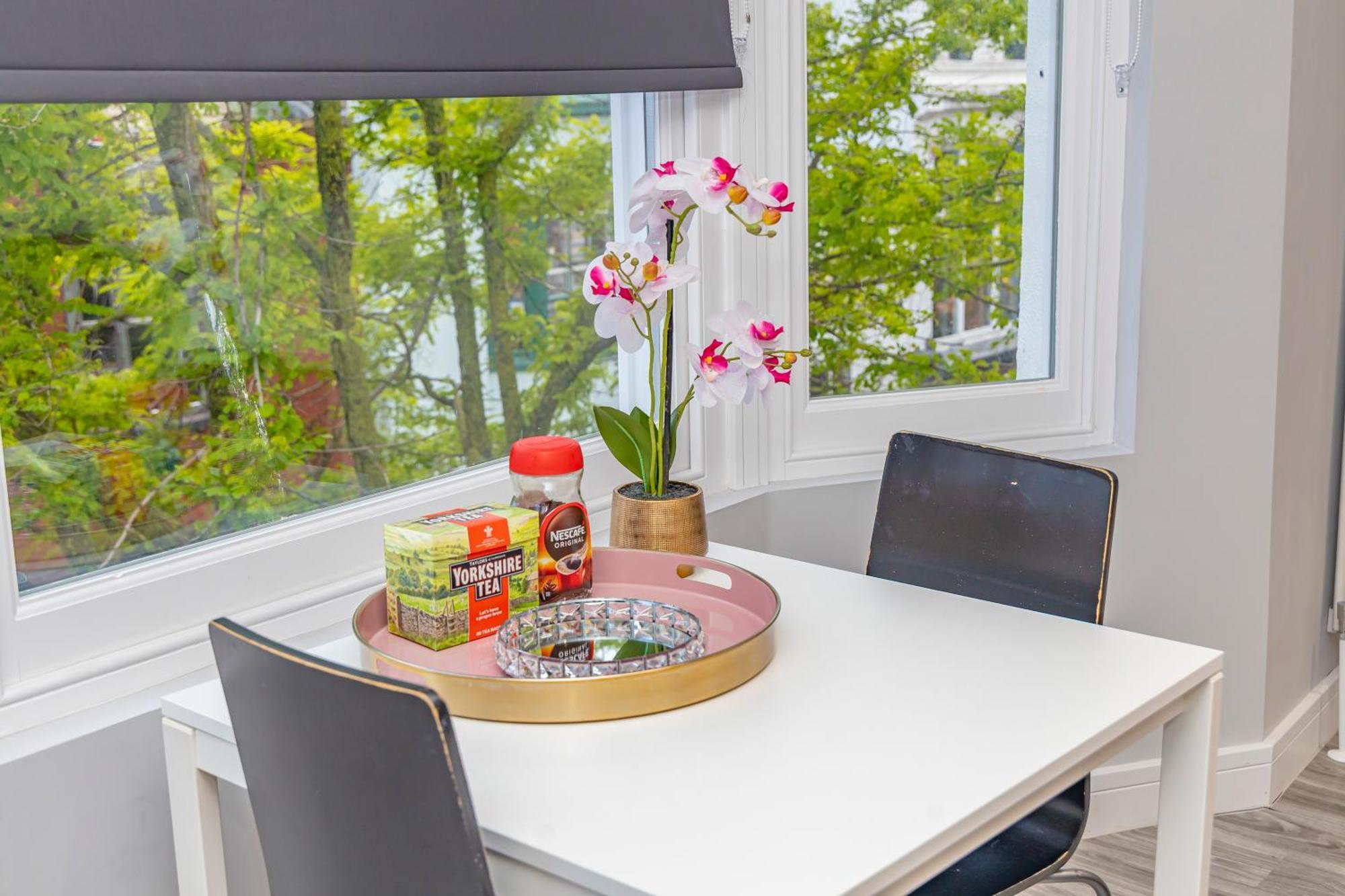 Flash Sales Offer - Any Week Day No Minimum Night Restrictions Brighton City Centre Seafront 1 Bedroom Flat Bn133Duk02 Екстер'єр фото
